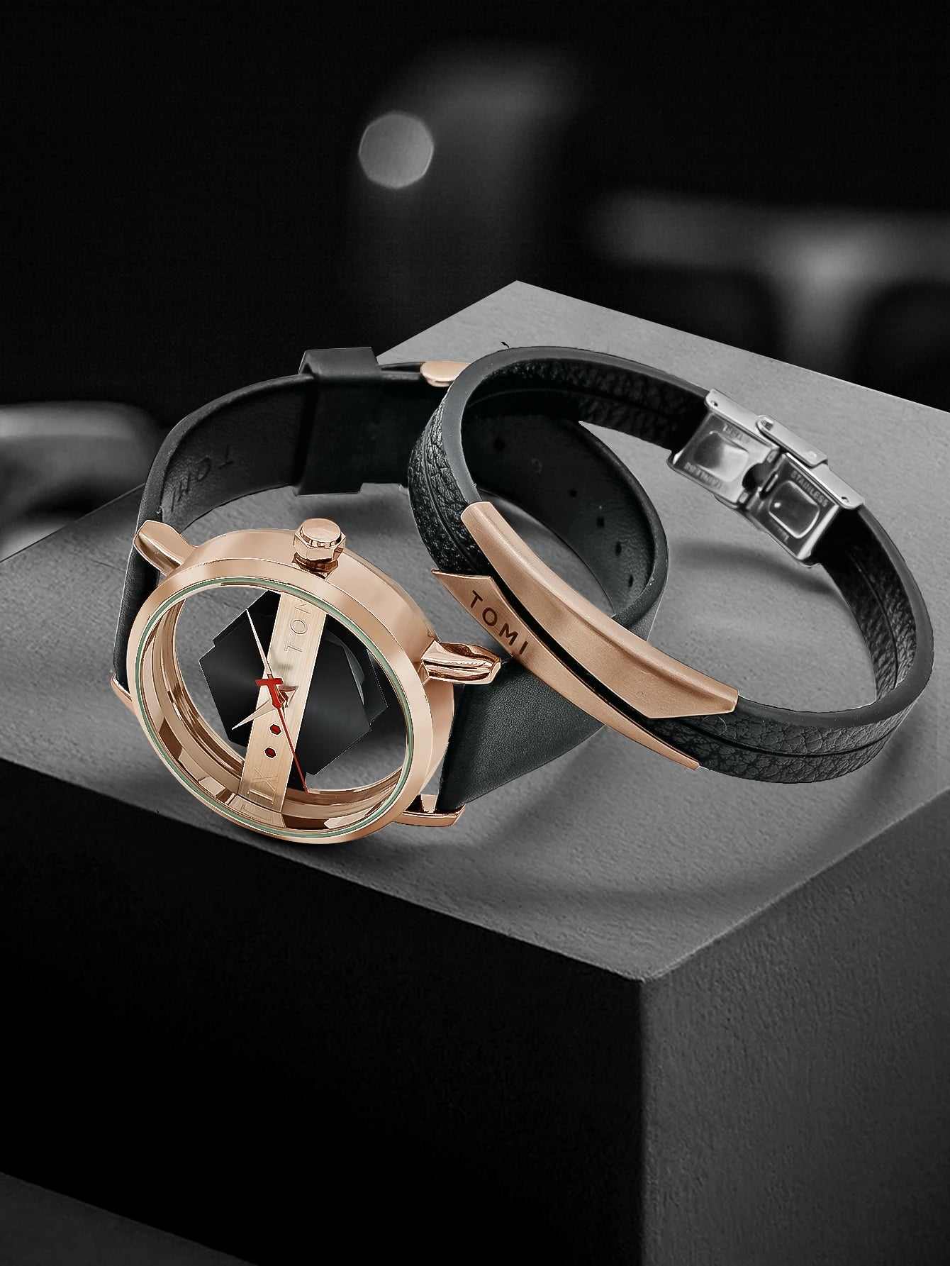 TOMI New 2PCS Men's Gift Box Watch Bracelet Simple and Fashionable Hollow out Versatile Black Strap Men's Quartz Watch Reloj
