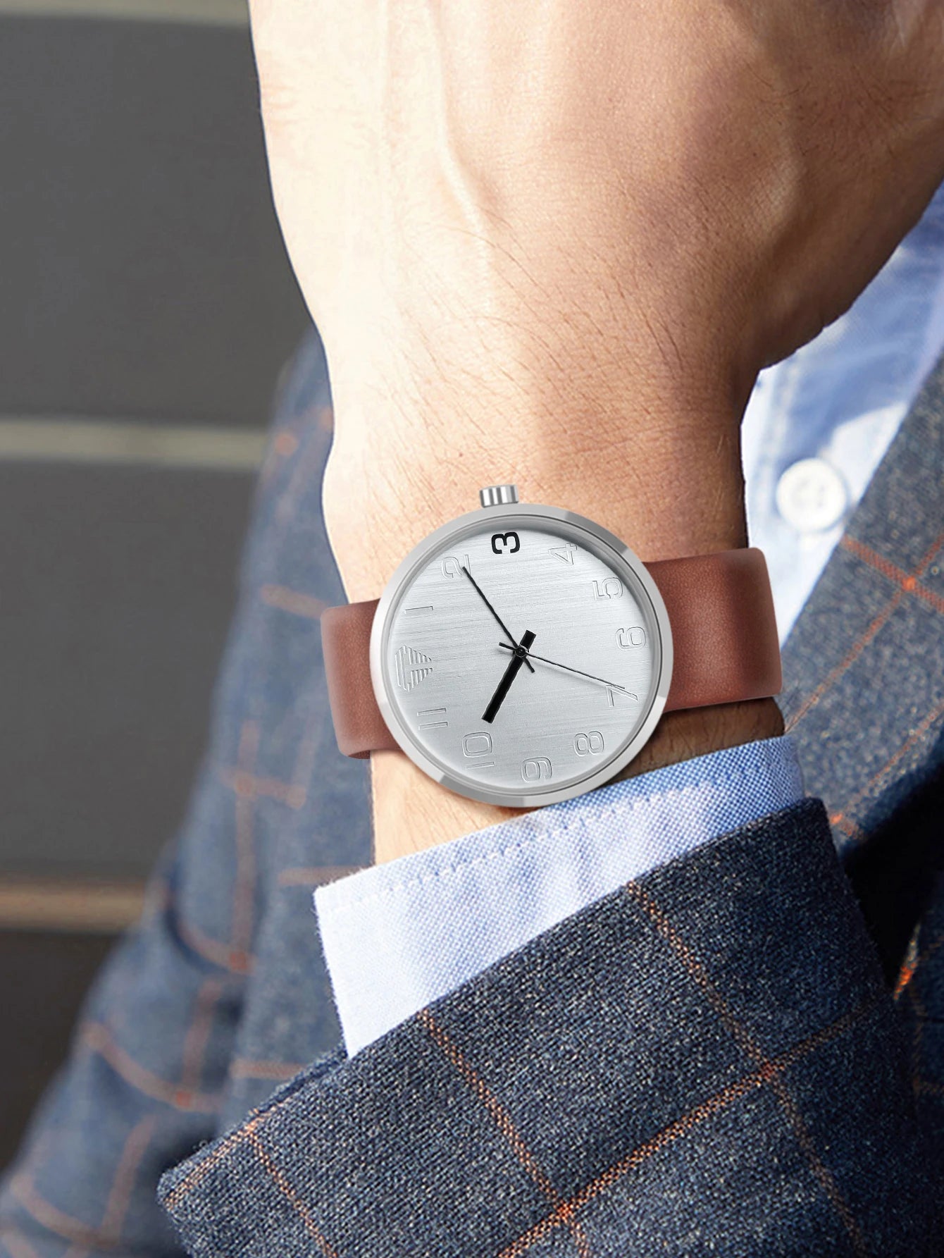 TOMI Men's Watch Luxury Brown Belt Quartz Watch Men's and Women's Leisure Simple Watch Men's Watch Gift